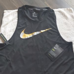 Nike Dry tank